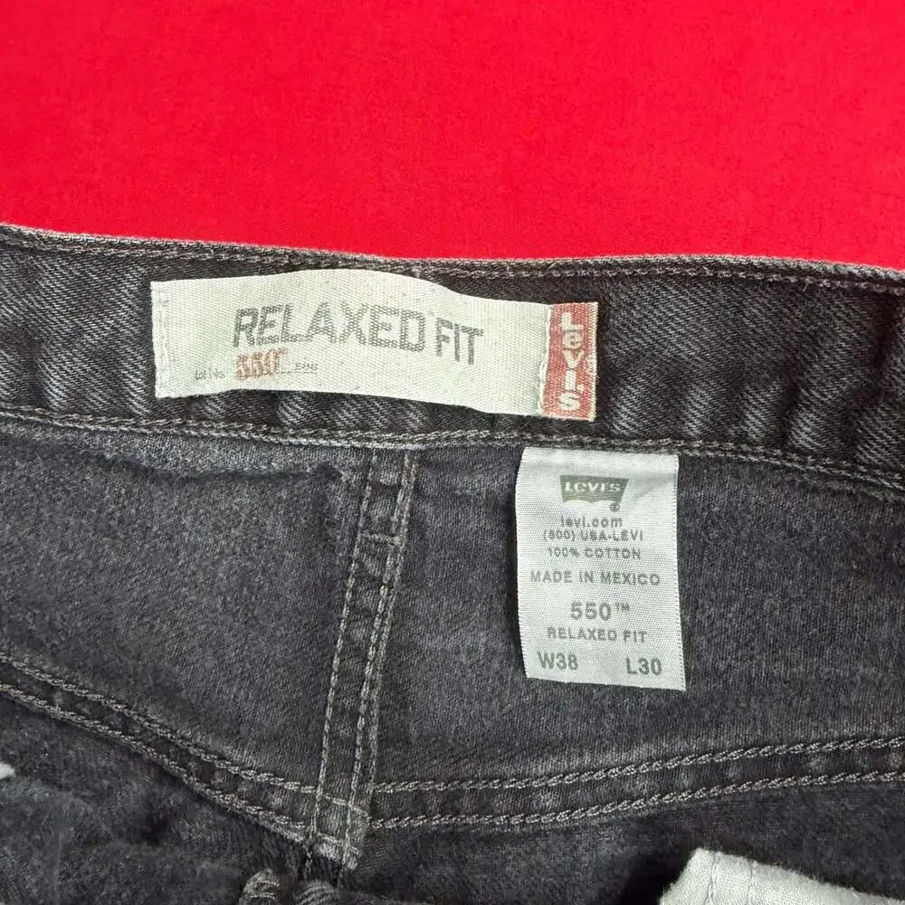 Vintage Levi's 550 Jeans Mens 38 x 30 Relaxed FIT Black Denim 2004 Y2K Grunge FA